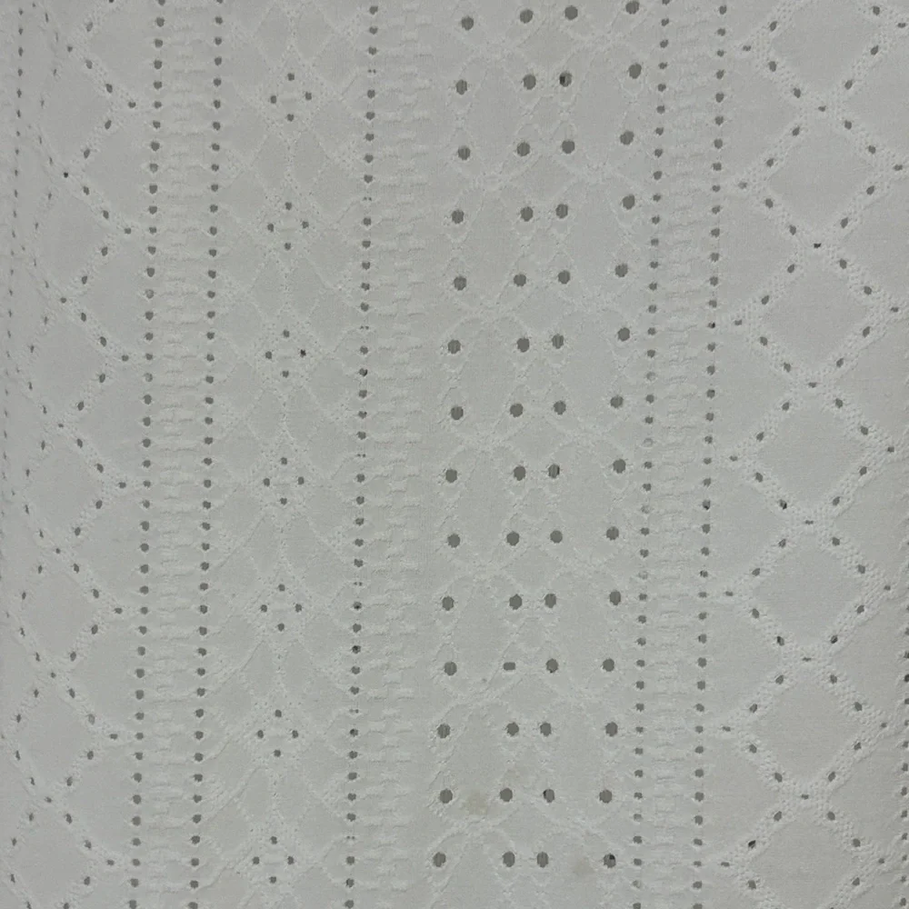 Zara White Eyelet short sleeve blouse size small - Picture 3 of 6
